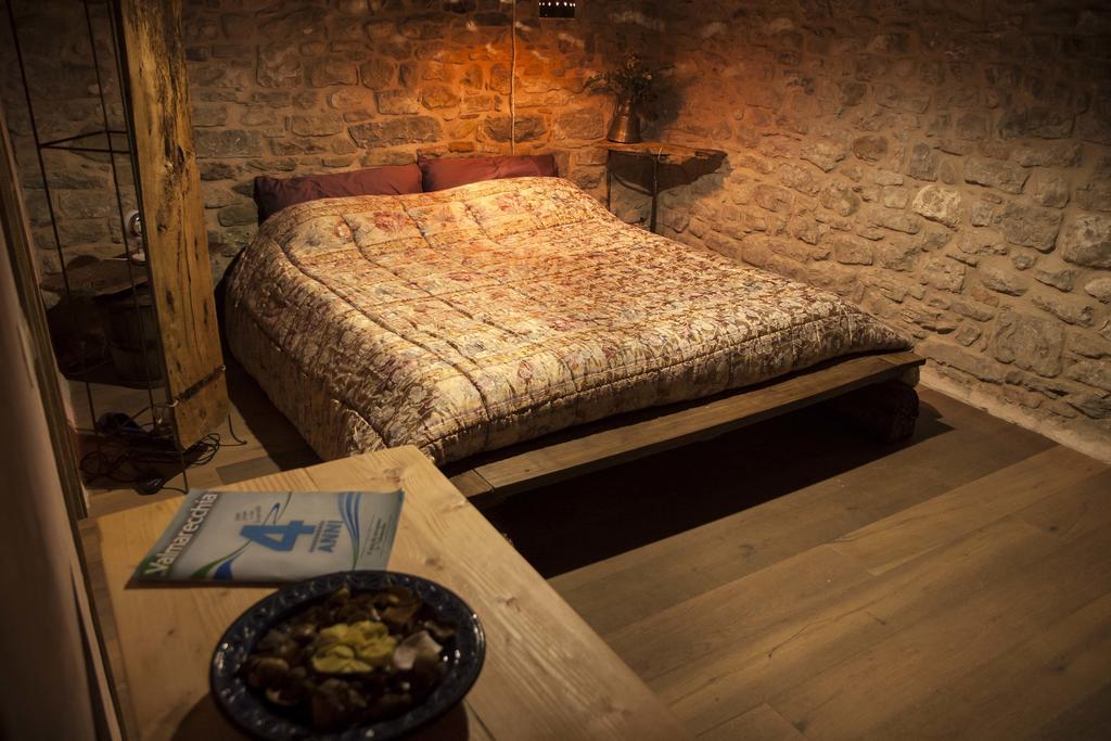 Sasso Erminia R&B Ecosostenibile Novafeltria Zimmer foto